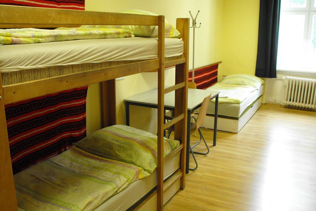 Mogyorodi Hostel Budapest Bilik gambar